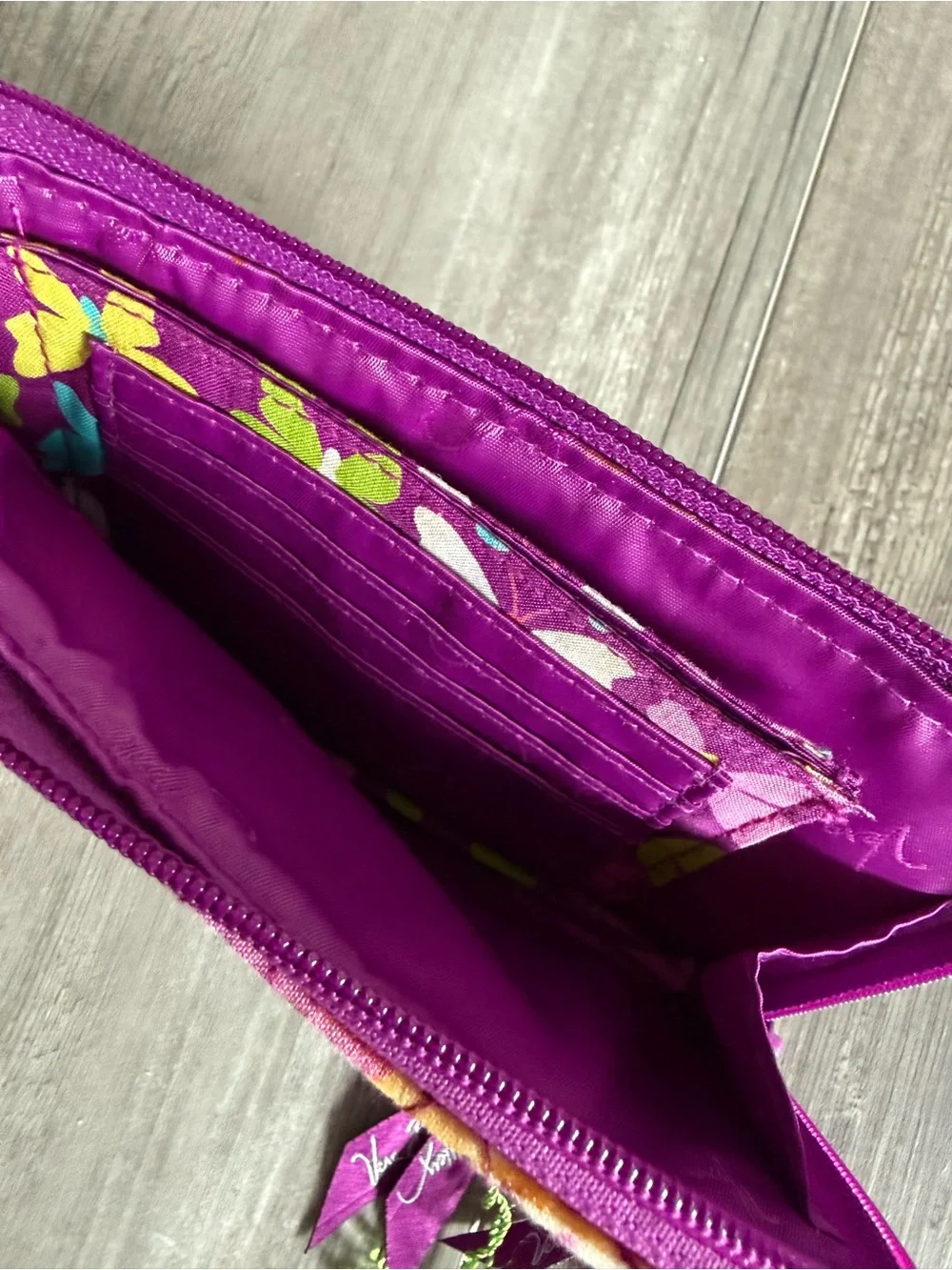 Vera Bradley Zip Zip Wristlet in Flutterby NWT